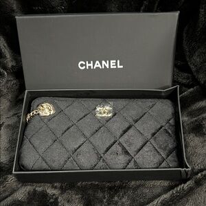 GWP/NOVELTY COSMETIC POUCH